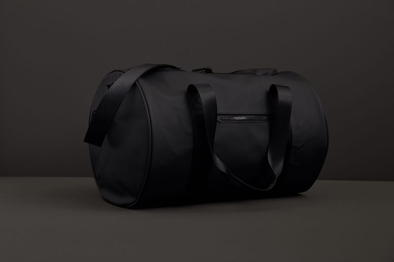 Baltimore sporterbag i nubuck PU-skinn Vinga of Sweden