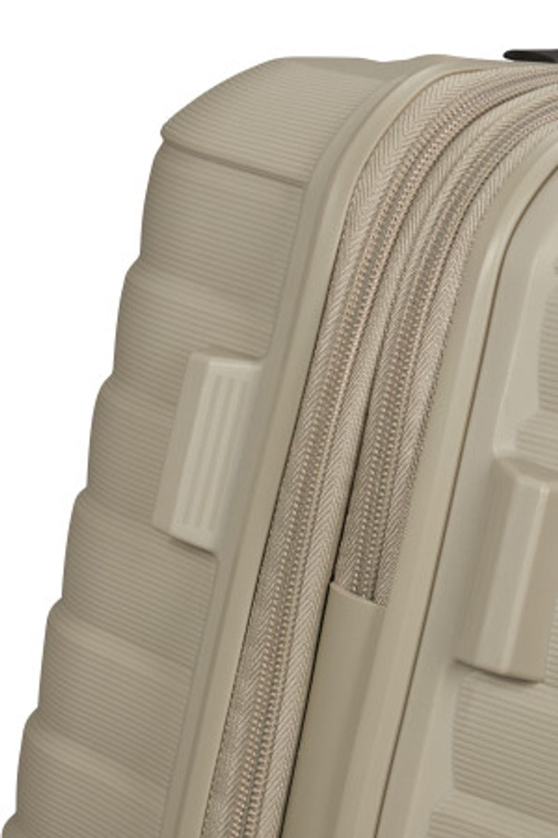 American Tourister Flytwist kabinkoffert 55 cm – Sandstone