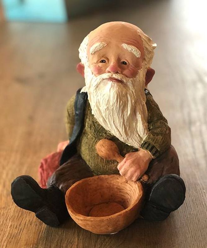 Midthun-Nisse med Grøtbolle 17 cm