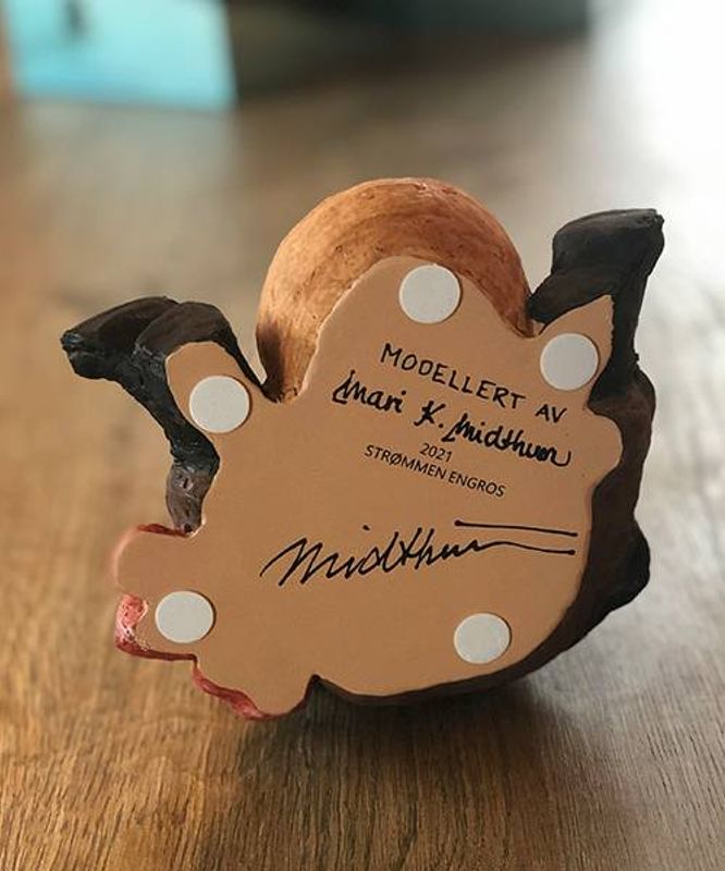 Midthun-Nisse med Grøtbolle 17 cm