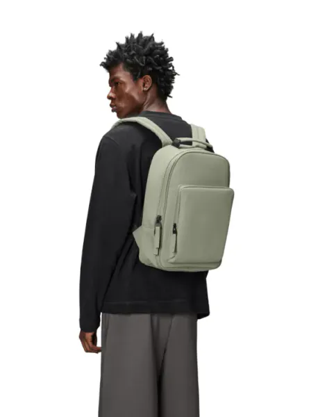 Bilde av Rains Book Daypack W3, Drift