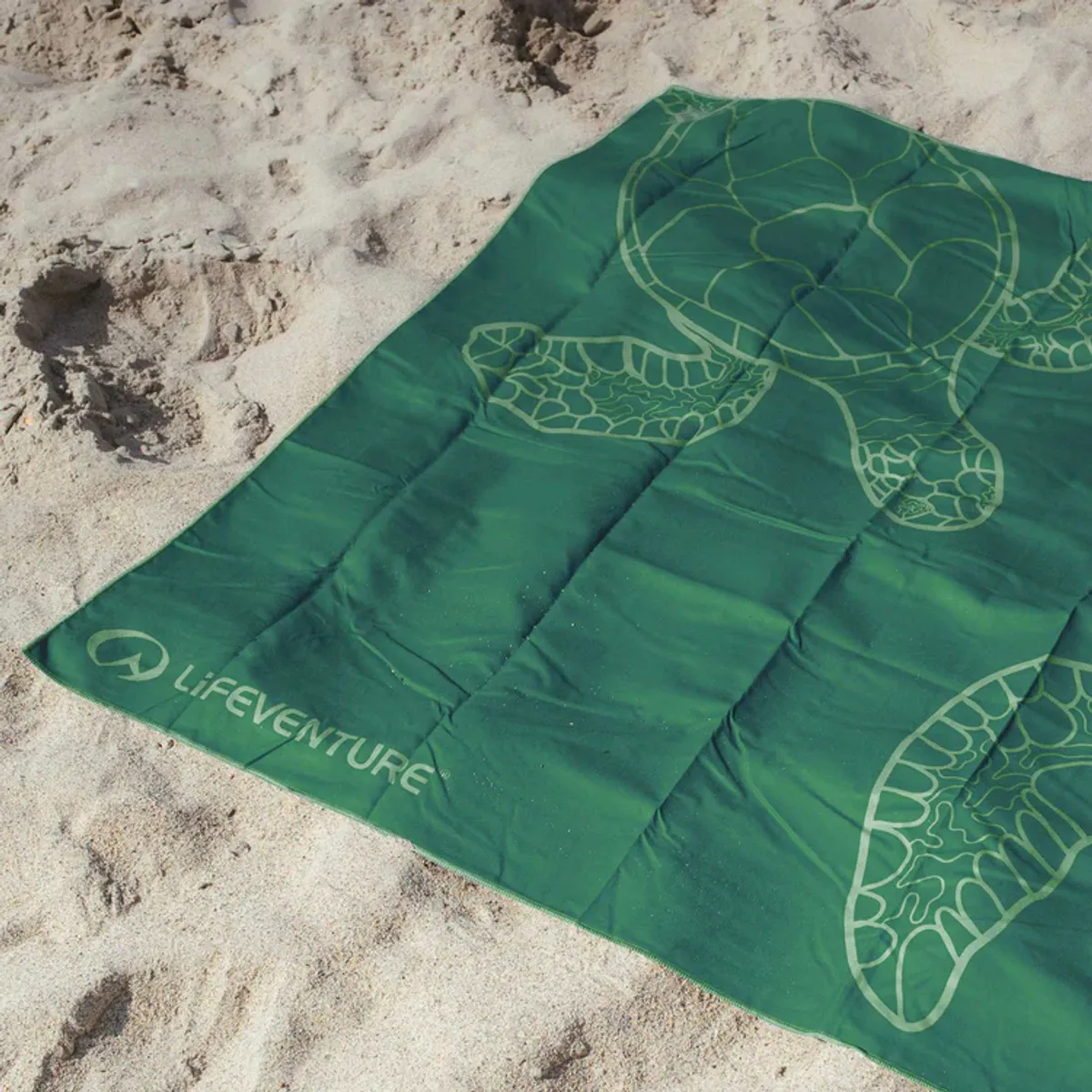 Turhåndkle SoftFibre Trek Towel R Giant Turtle 150 x 90 cm